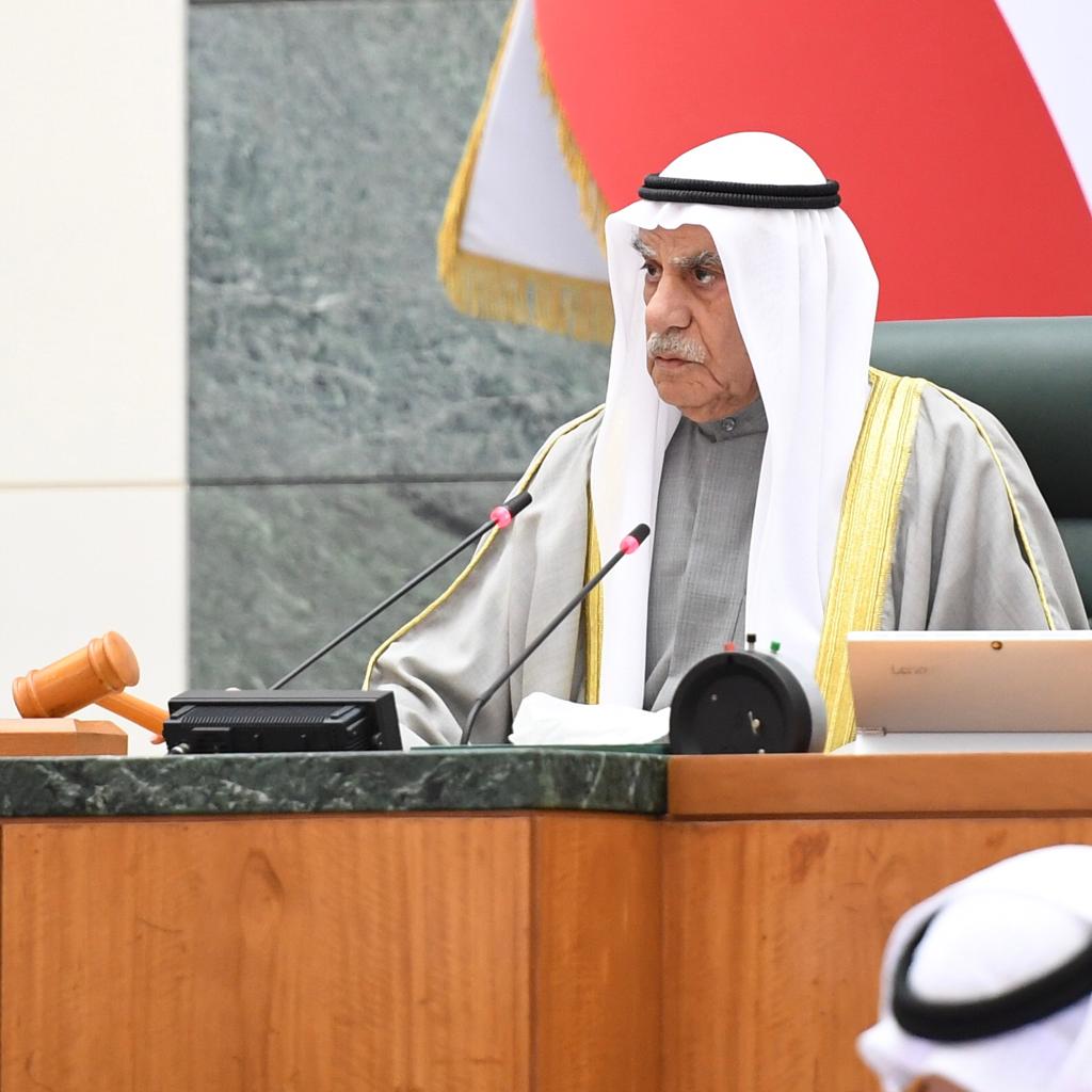 رئيس مجلس الأمة أحمد السعدون يرفع الجلسة لعدم حضور الحكومة