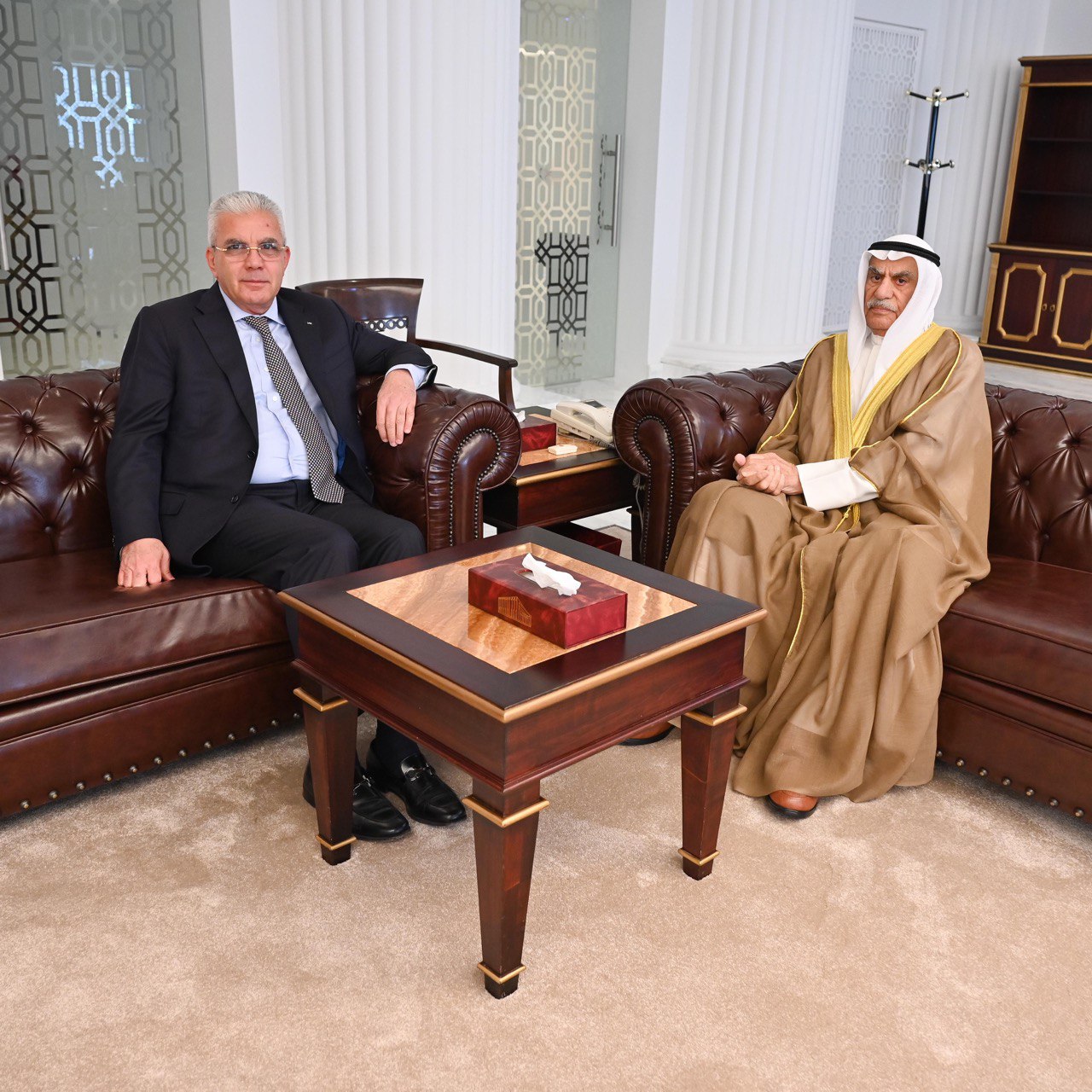 السعدون يستقبل سفير فلسطين لدى الكويت