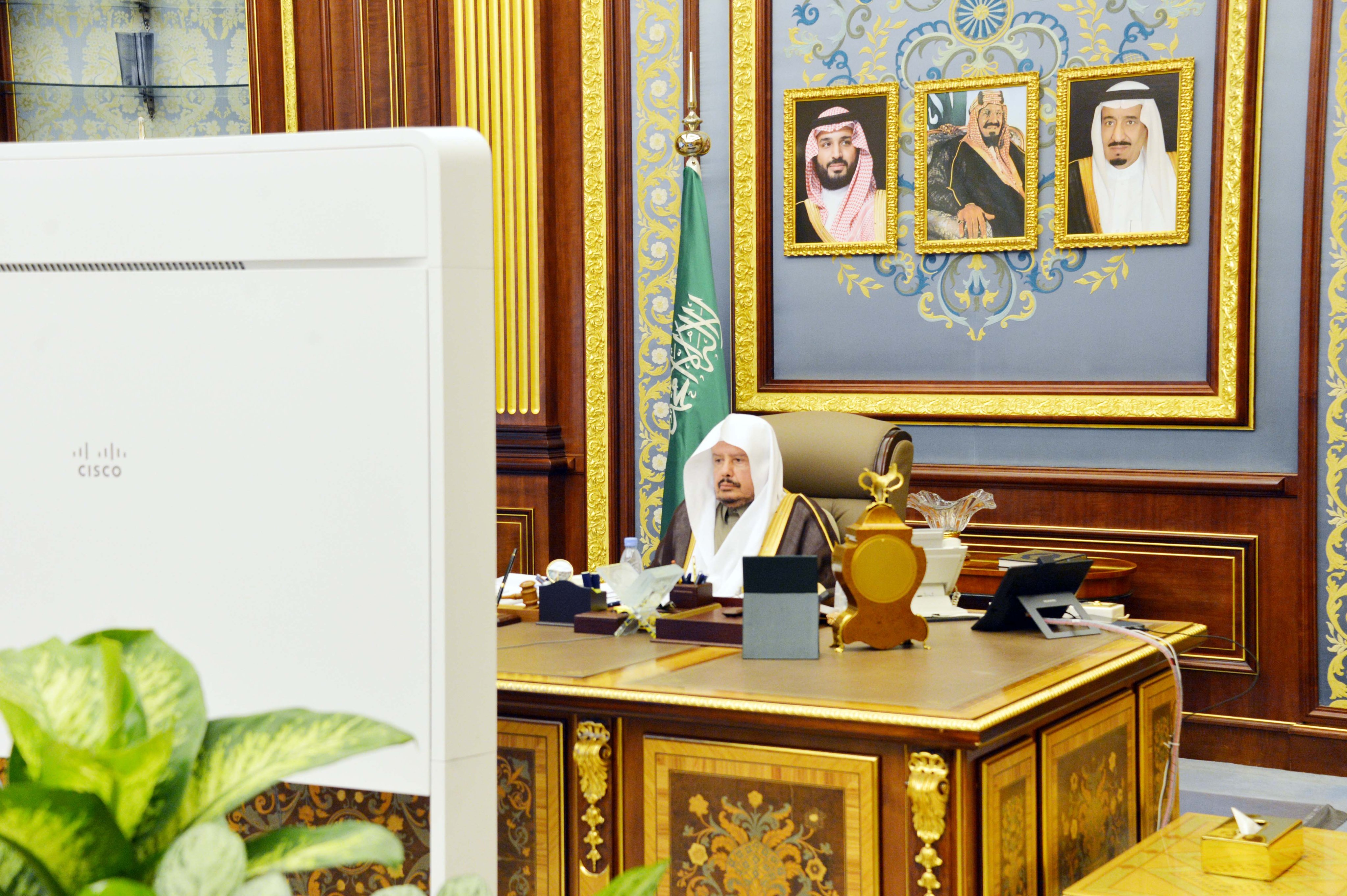  (الشورى السعودي) يطالب بالحد من المخالفات المتزايدة في نظام التجارة بالمنتجات البترولية