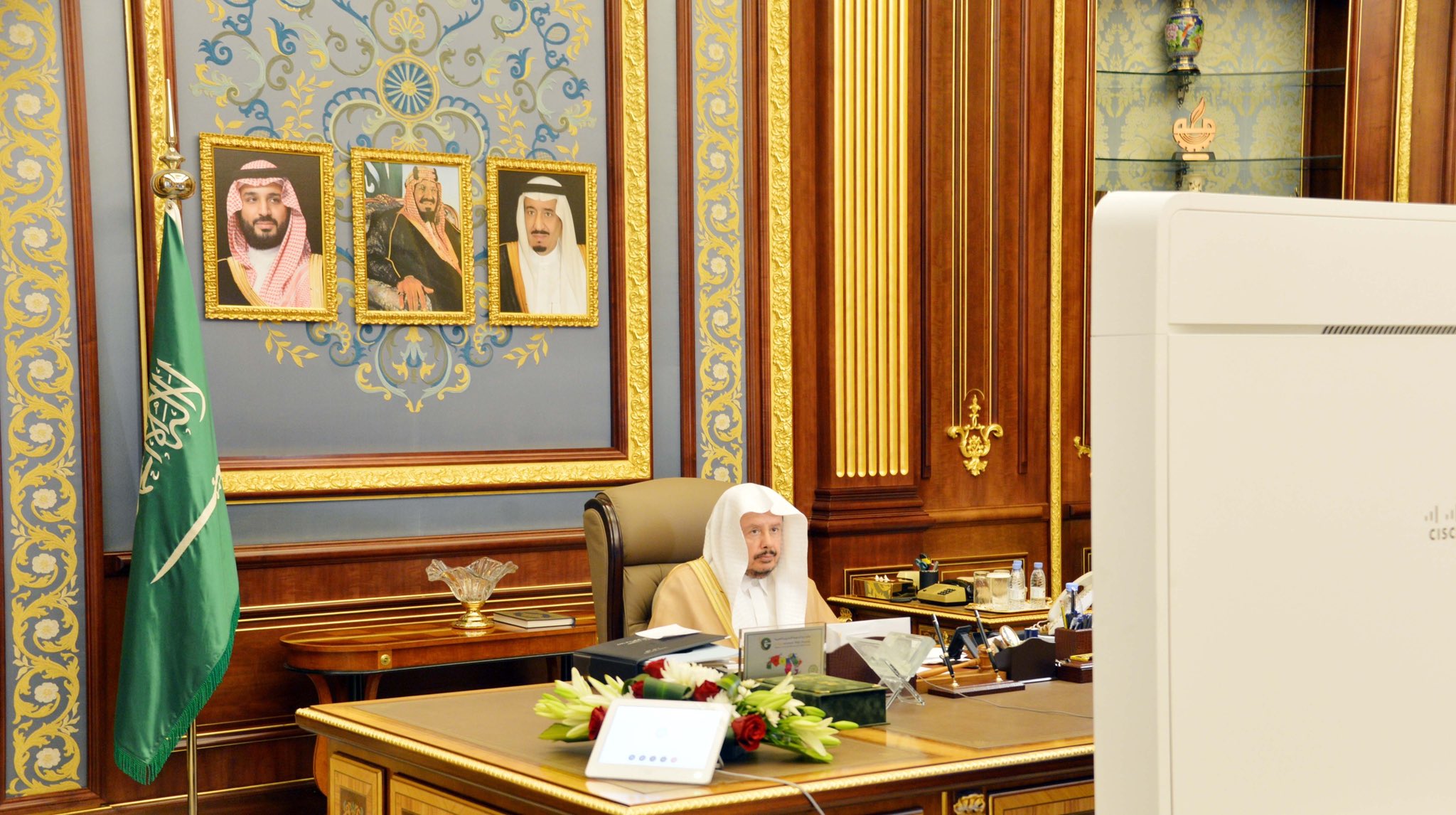 (الشورى السعودي) يطالب بتسريع الاعتراف بشهادات التعليم والتدريب الإلكتروني