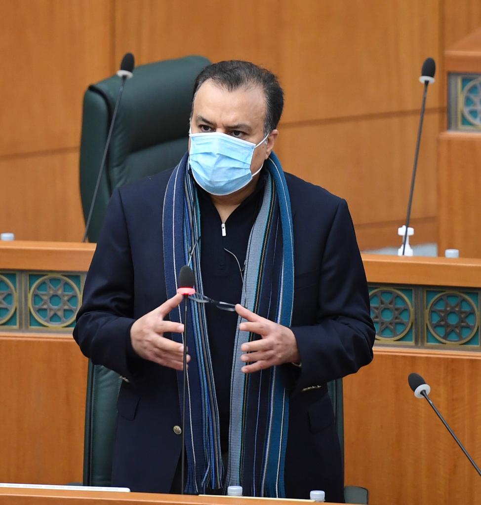 وزير الصحة يؤكد عدم مشاركته في اجتماع مجلس الوزراء خلال إصابته بفيروس كورونا