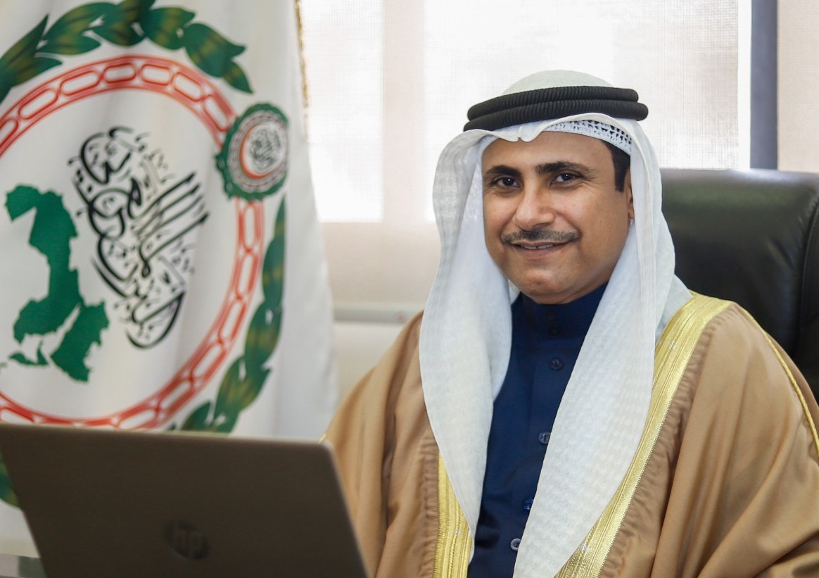 رئيس البرلمان العربي يهنئ الكويتية غلا المطيري بفوزها بمنصب النائب الثاني لرئيس البرلمان العربي للطفل