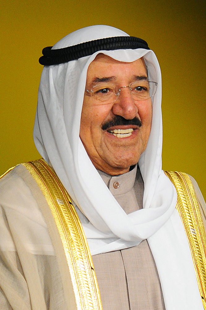 سمو الأمير يهنئ مندوب الكويت بانتهاء عضوية البلاد غير الدائمة في مجلس الأمن