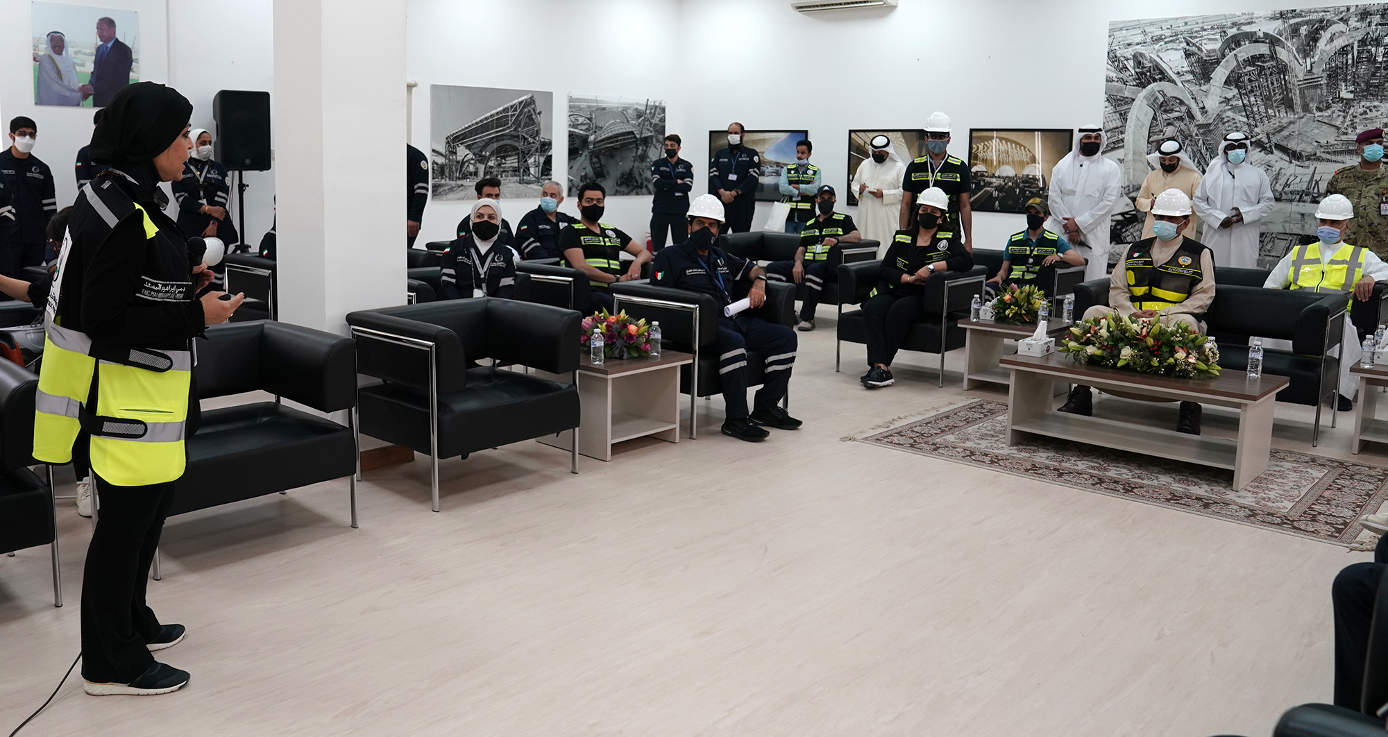 سمو رئيس الوزراء يزور مشروع مبنى الركاب الجديد (2T) بمطار الكويت