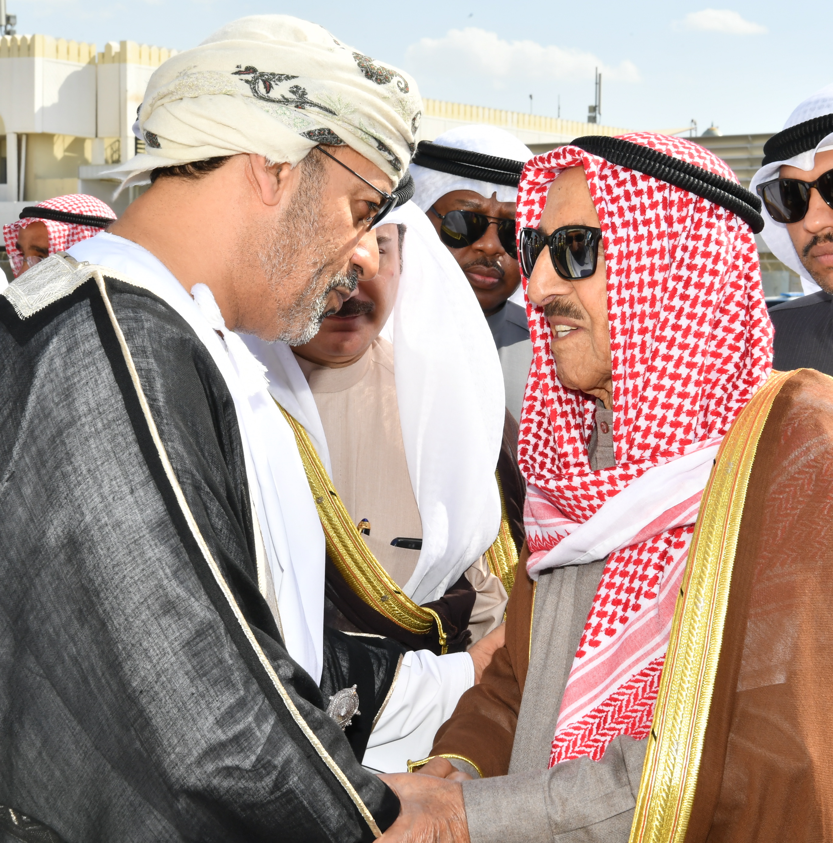 سمو الأمير يغادر عمان بعد تقديم واجب العزاء بوفاة السلطان قابوس