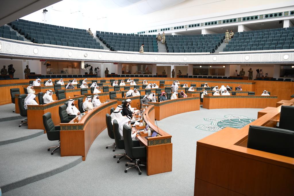 الجلسة التكميلية لمجلس الأمة: رفض سحب الثقة من وزير الأشغال.. وتعديل قانون الرعاية السكنية 