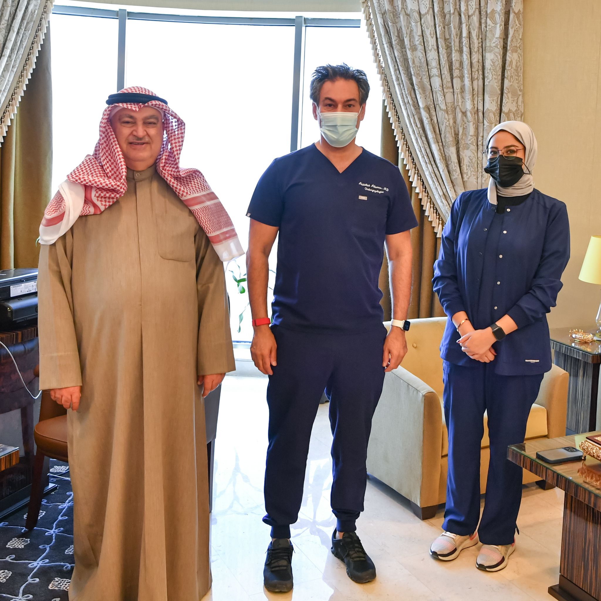 خليل الصالح يستقبل وفد الجمعية الطبية الكويتية