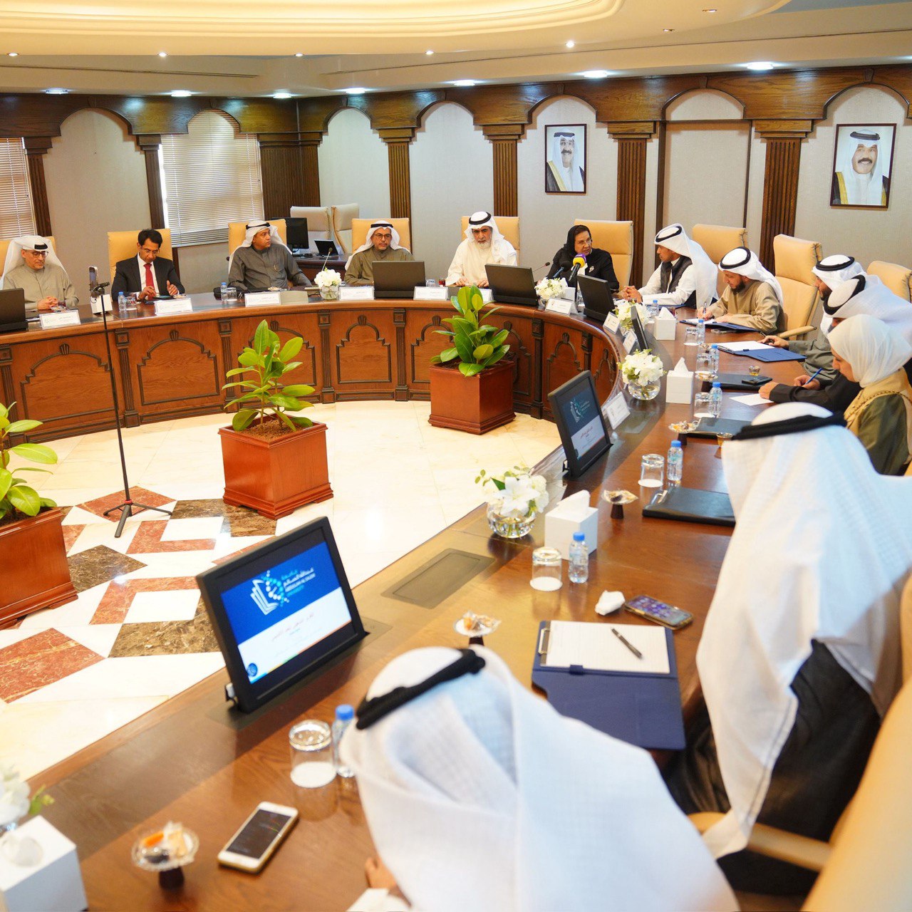 وفد (لجنة شؤون التعليم) يتفقد جامعة عبدالله السالم ويشيد بنهجها الأكاديمي القائم على تحفيز البحث العلمي والابتكار