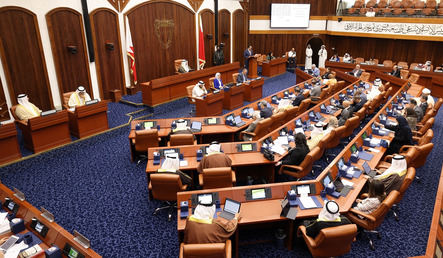 (الشورى البحريني) يتسلم الميزانية العامة للدولة للسنتين الماليتين 2023 و2024
