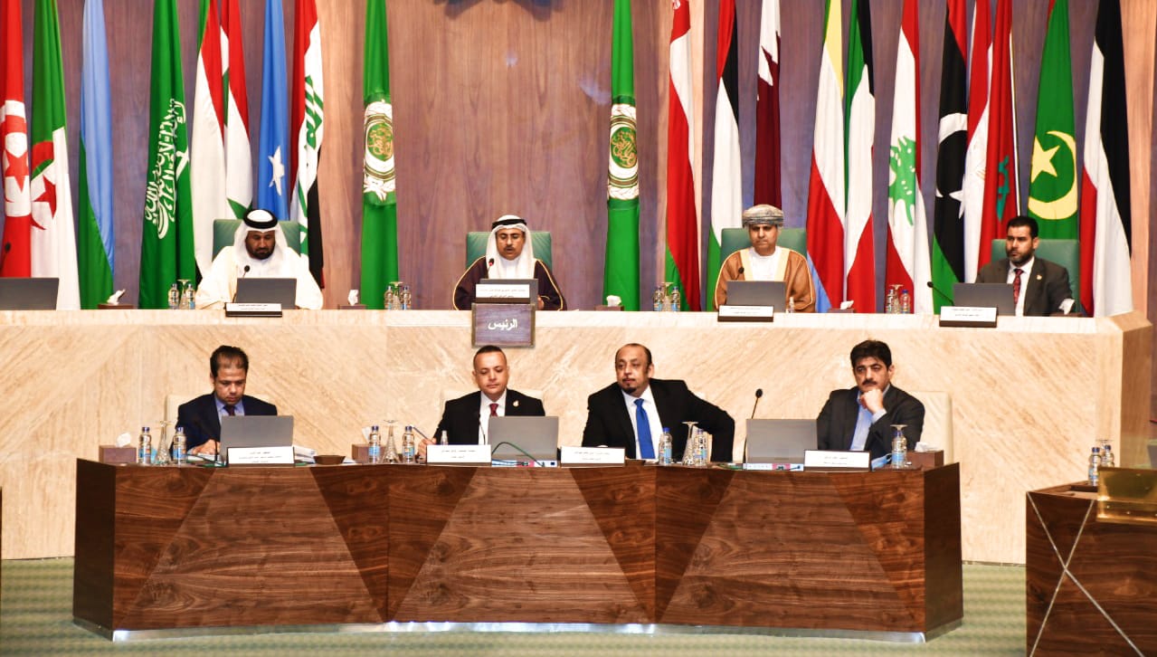 رئيس البرلمان العربي يعرب عن تقديره لجلالة الملك لإهتمامه بالارتقاء بالمنظومة العربية لحقوق الإنسان