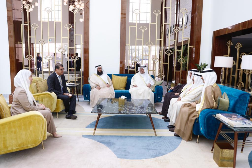 وفد الشعبة البرلمانية الكويتية برئاسة السويط يصل إلى البحرين للمشاركة في مؤتمر الاتحاد البرلماني الدولي
