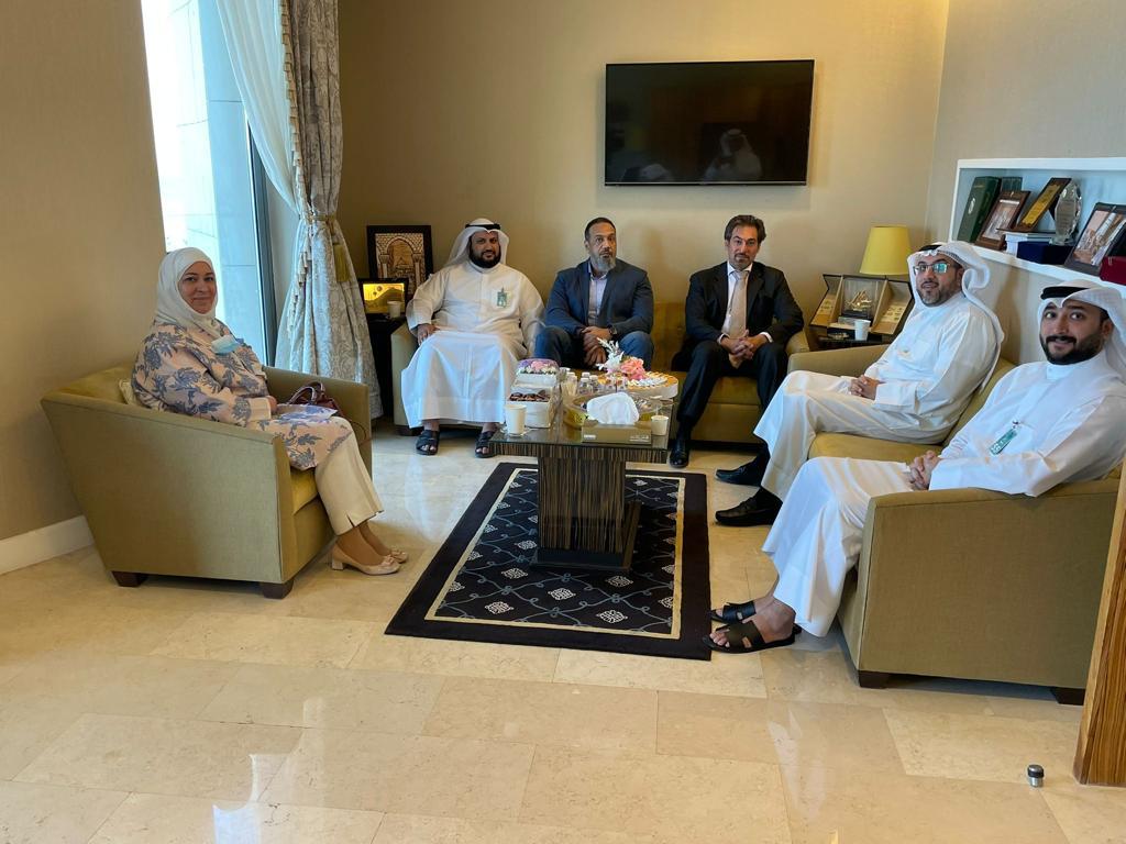 الشاهين يستقبل أعضاء مجلس إدارة الجمعية الطبية الكويتية